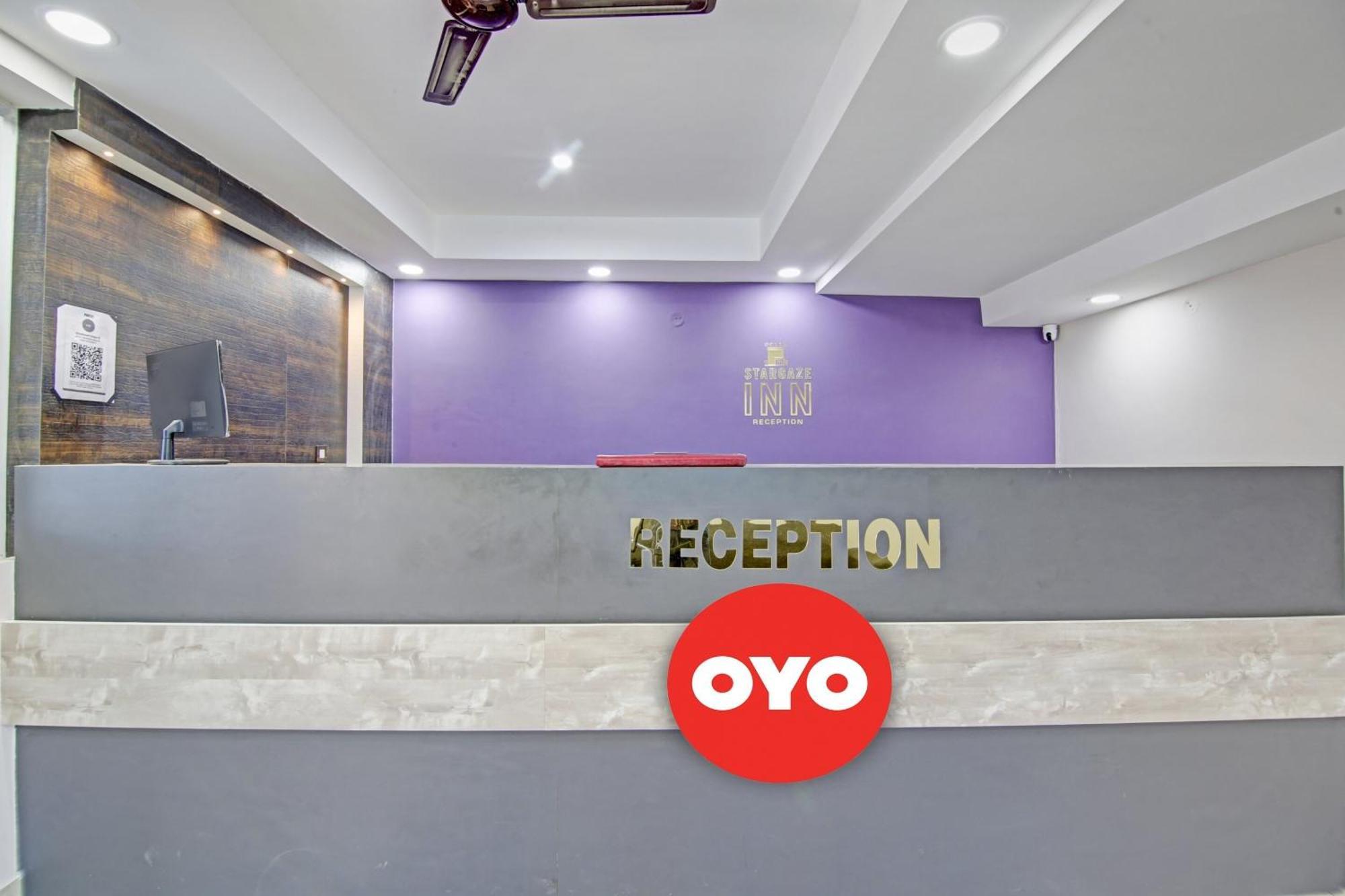 Oyo Flagship The Murti Hotel Noida Exterior foto